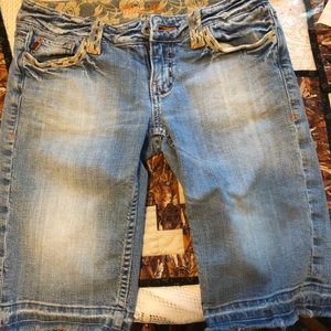 Miss Me Jean Shorts size 28